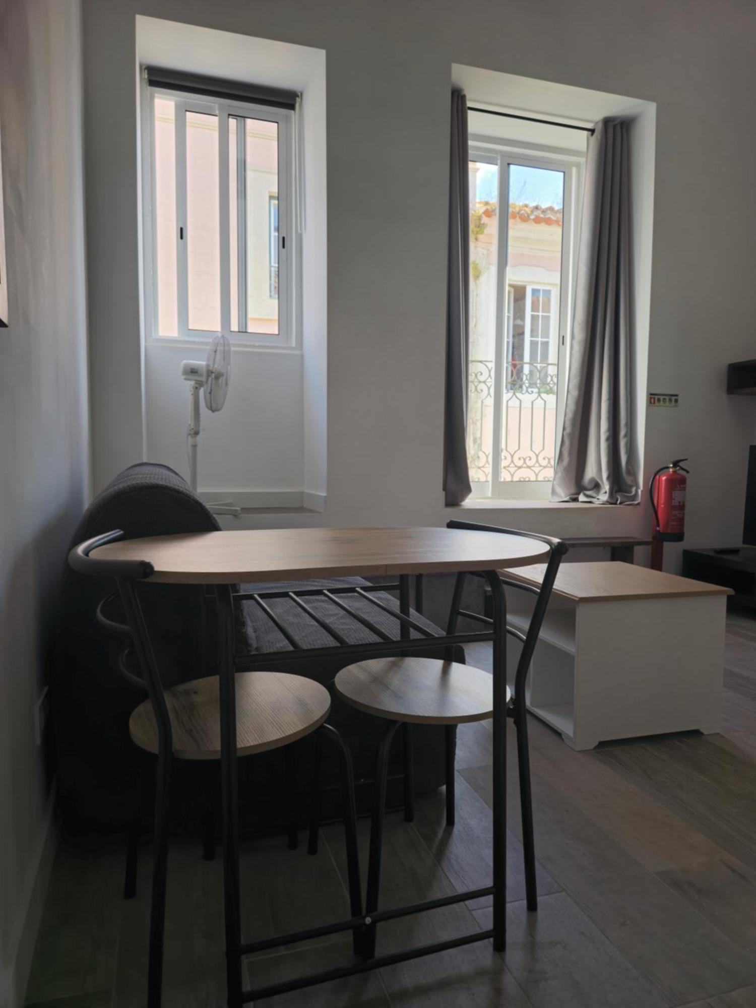 Esther Apartment Cozy Vacay Suite 塞图巴尔 外观 照片